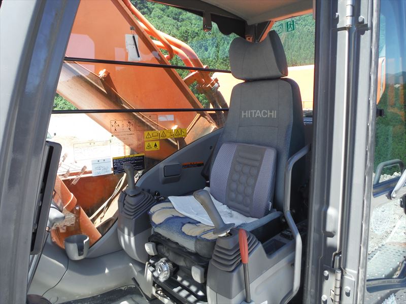 HITACHI ZX470H-3 - Image 4