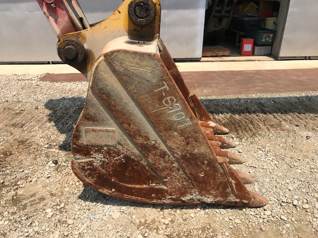Sumitomo SH200HB-6 - Image 16