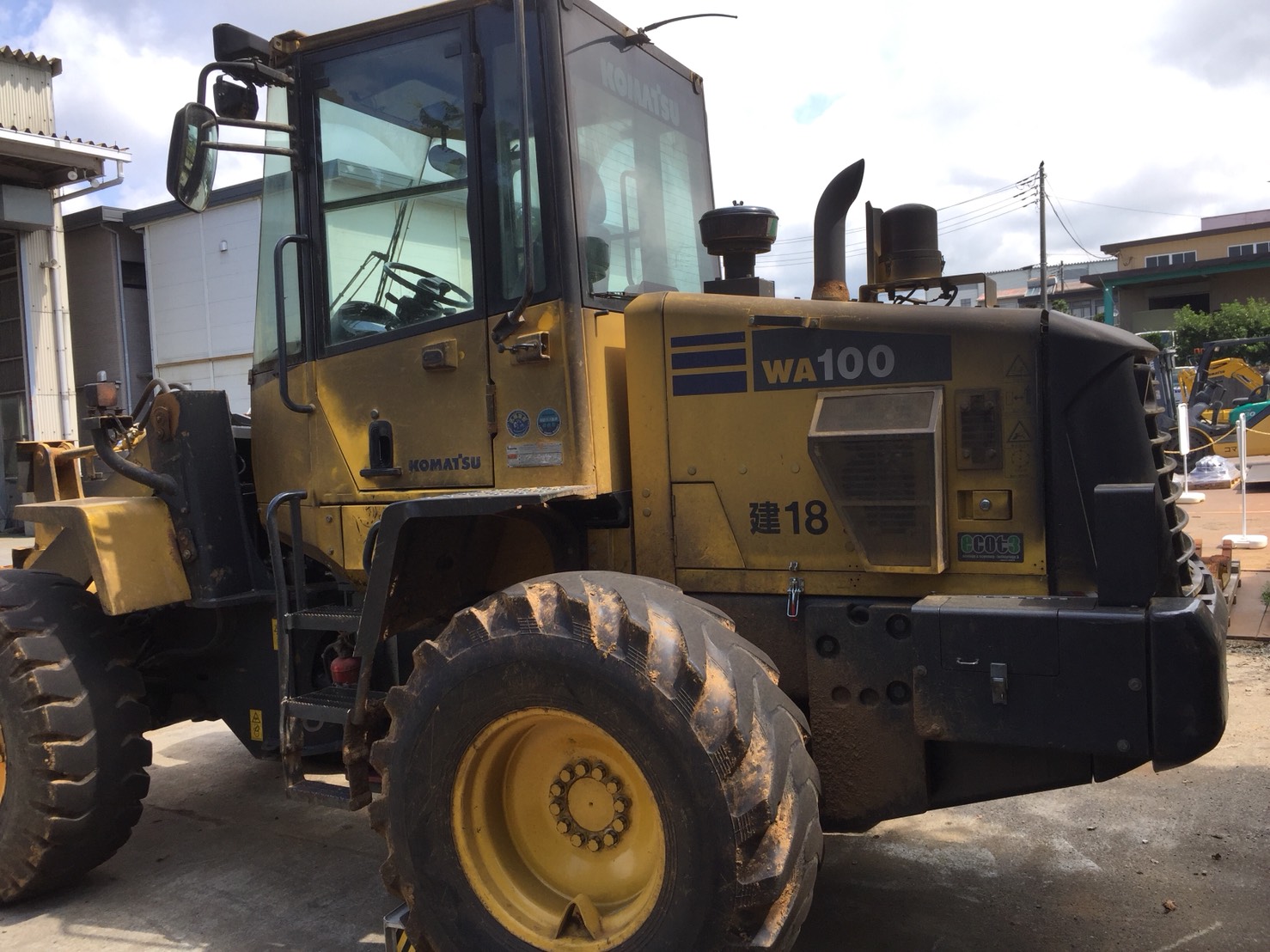 Komatsu WA100-6 - Image 3