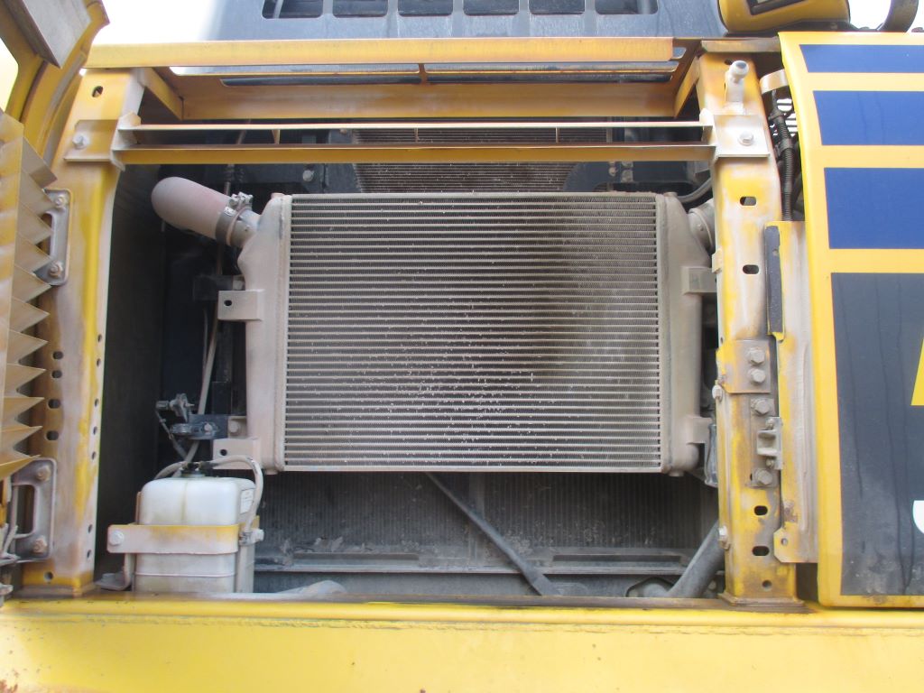 Komatsu PC350-11 - Image 19