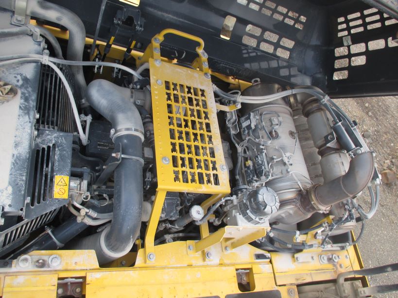 Komatsu PC350-11 - Image 20