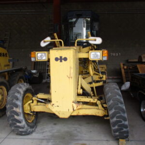 Komatsu GD405-2