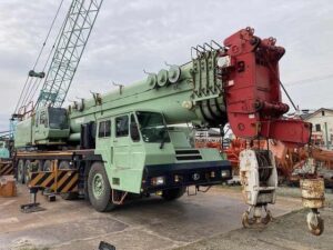 All Terrain Crane KA-2200