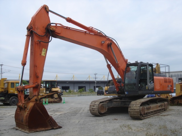 HITACHI ZX350LCH-3 - Image 5